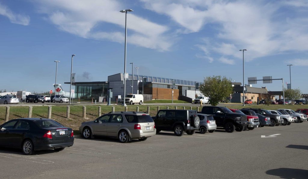 Véhicules garés pour le stationnement longue durée